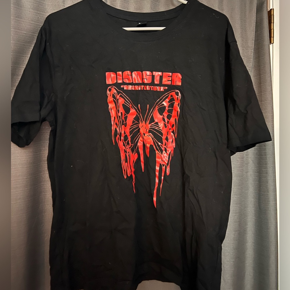 Men’s Large Shirt